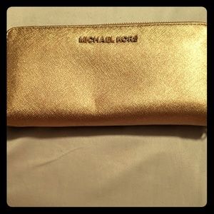 Michael Kors wallet